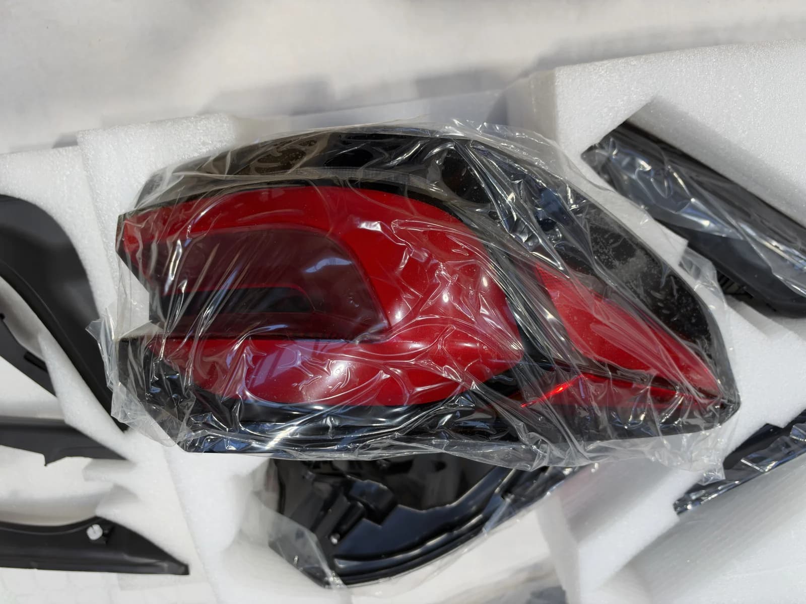 BMW G30 Tail light, catalogue photo 1